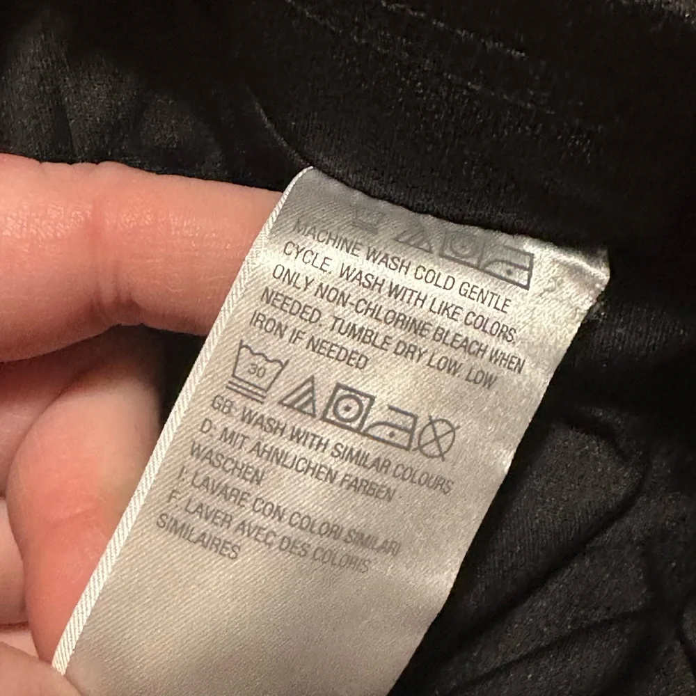 Isaac Mizrahi Pebble Knit Wrap Skort with Ruffle Plus Size 3x women - Picture 4 of 4